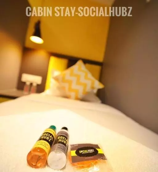 Kapselihotelli Cabin Stay Marol The Hubz