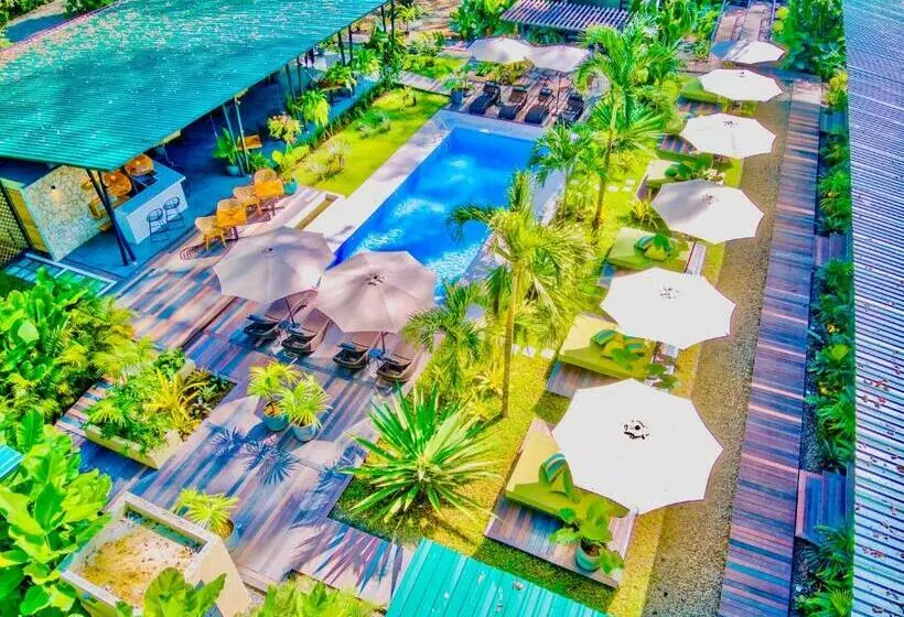 Hotelli Exôtico Beach & Rooms