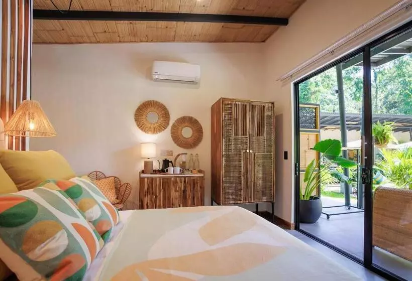 Hotelli Exôtico Beach & Rooms