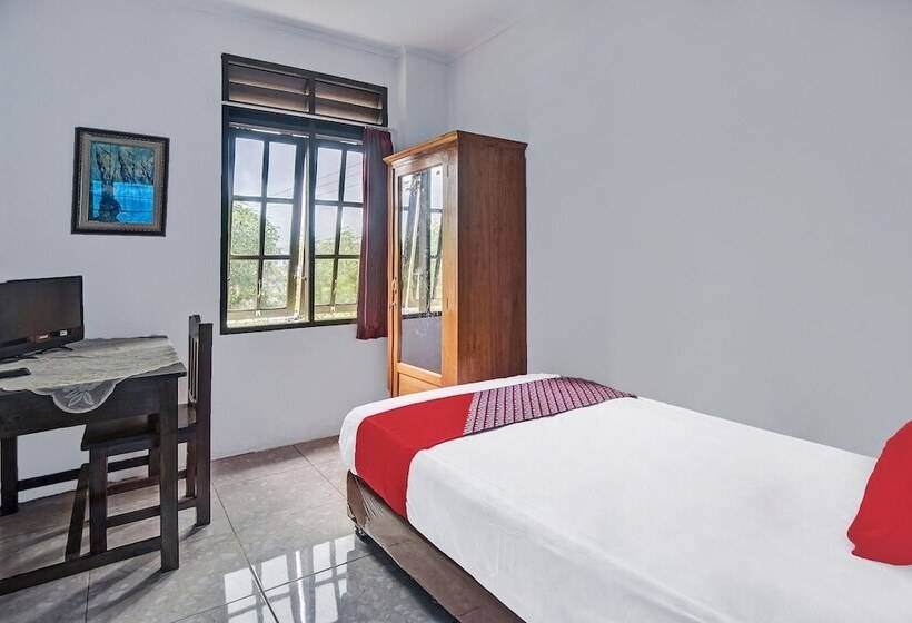 בית מלון כפרי Oyo 92041  Borneo