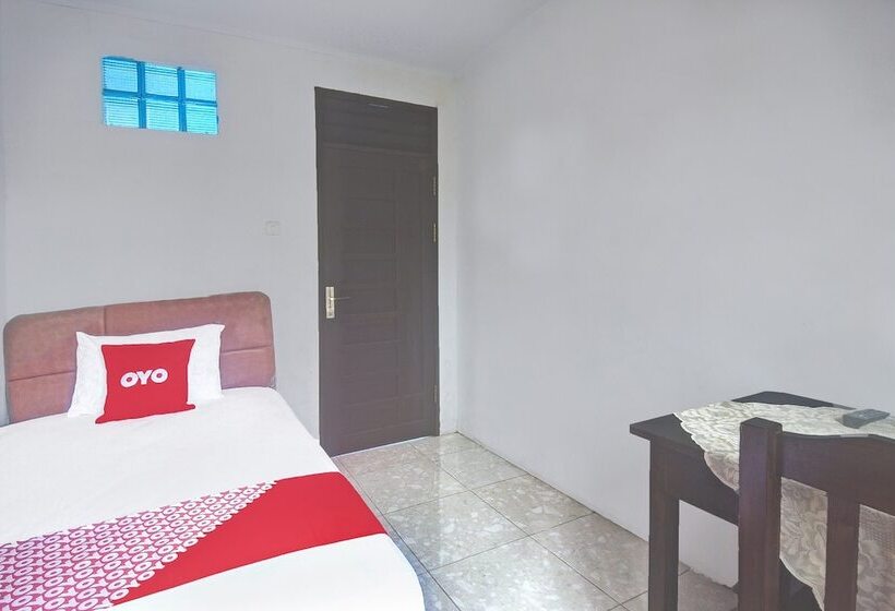 בית מלון כפרי Oyo 92041  Borneo