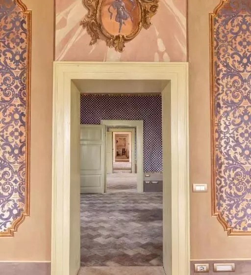 Hotelli Palazzo Montanari Art & Wine Luxury Apartments