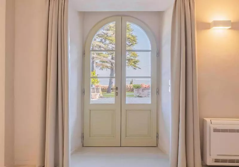 Hotelli Palazzo Montanari Art & Wine Luxury Apartments