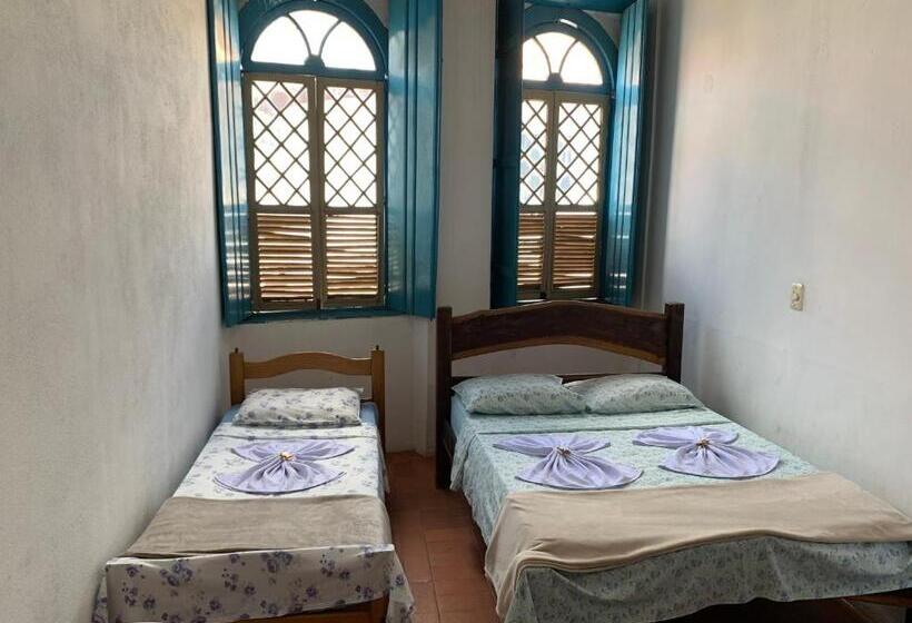 Hôtel Pousada E Camping Lumiar