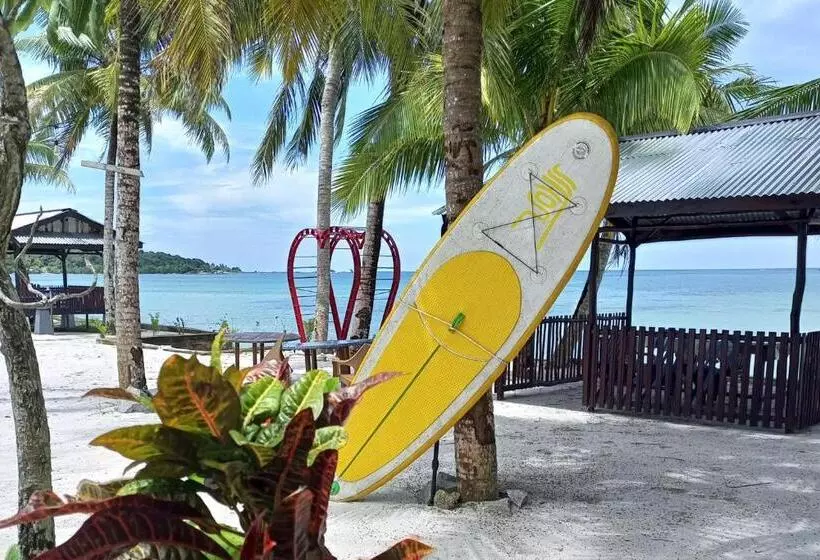 ホテル Watuduya Resort By The Lavana