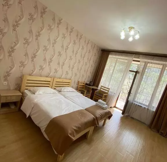 Kompozitor Hotel Dilijan