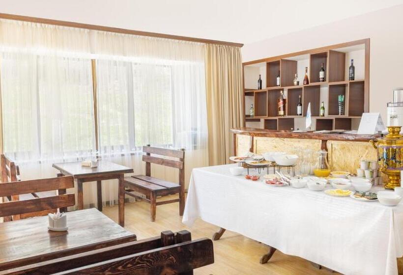 Kompozitor Hotel Dilijan