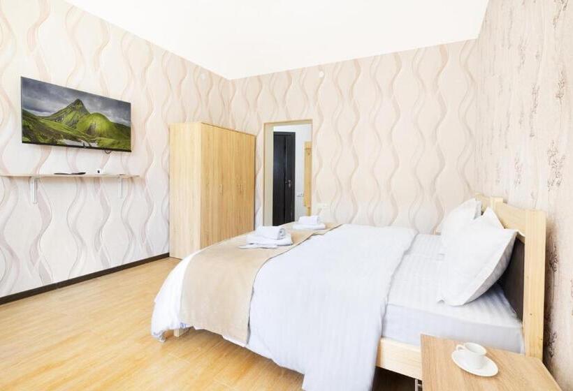 Kompozitor Hotel Dilijan