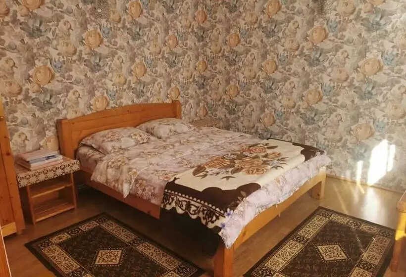 پانسیون Casa Lav