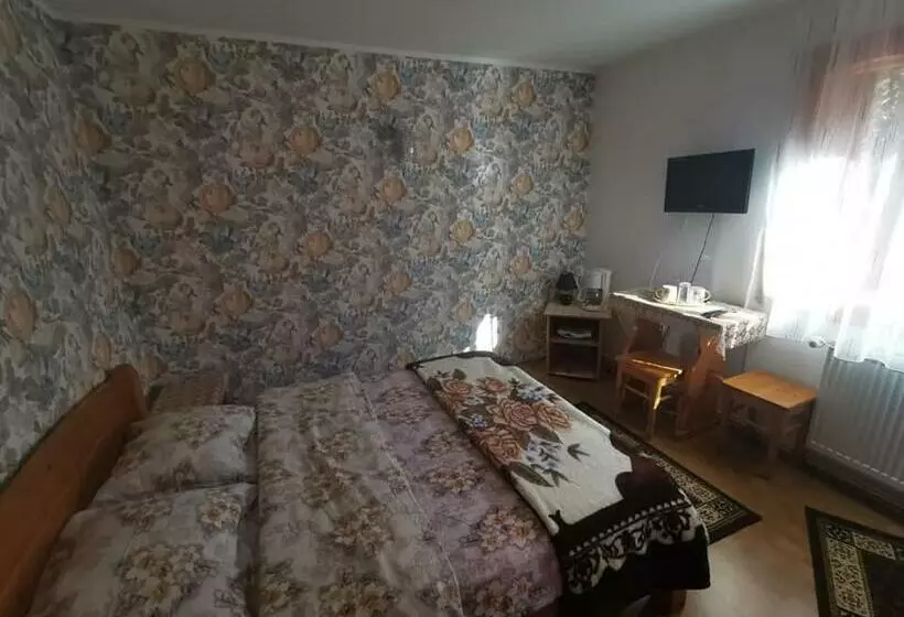 پانسیون Casa Lav