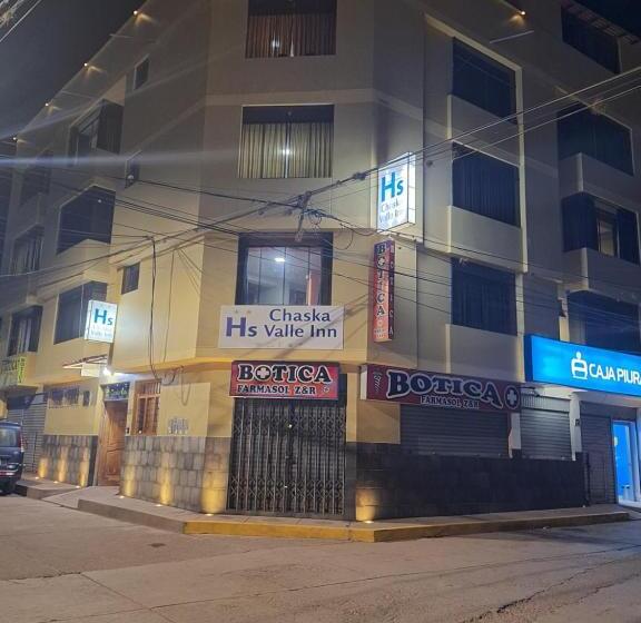 بنسيون Chaska Valle Inn