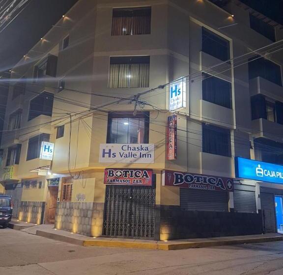 بنسيون Chaska Valle Inn