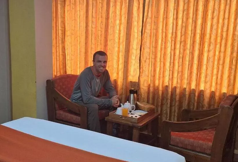 پانسیون Chaska Valle Inn