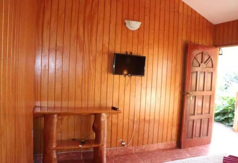 Majatalo Hostal Avareipua