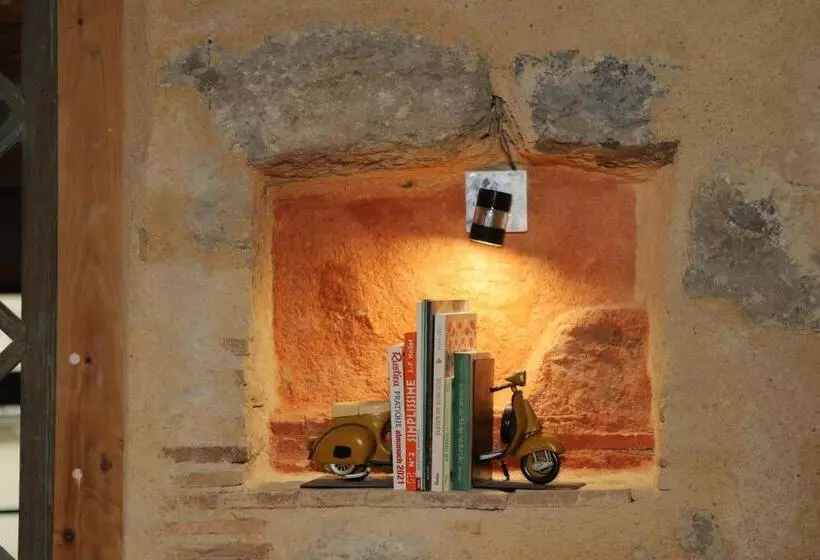 Majatalo La Casa De Boulbon