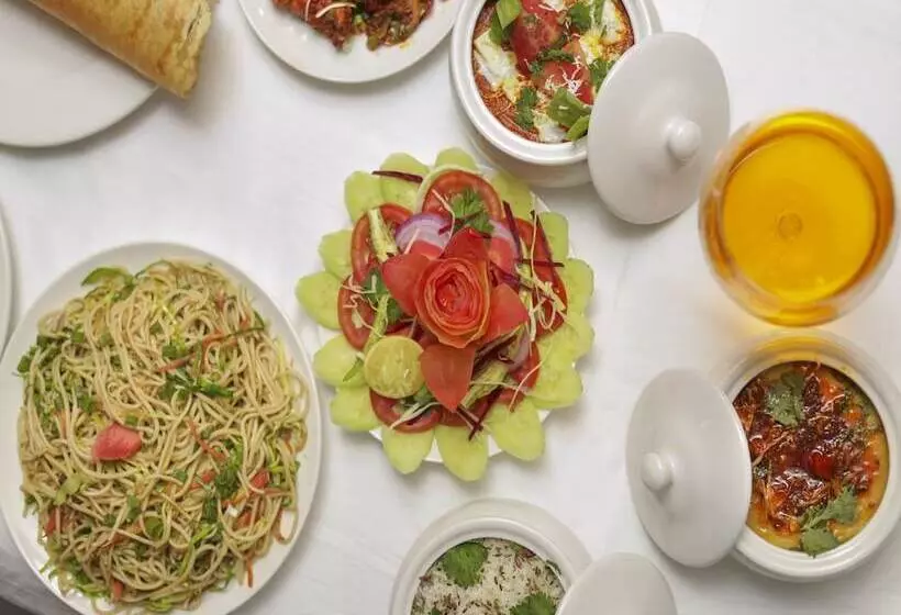 Sunday Hotel Vadodara