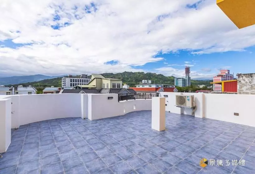 Tie Zhi Road B&b