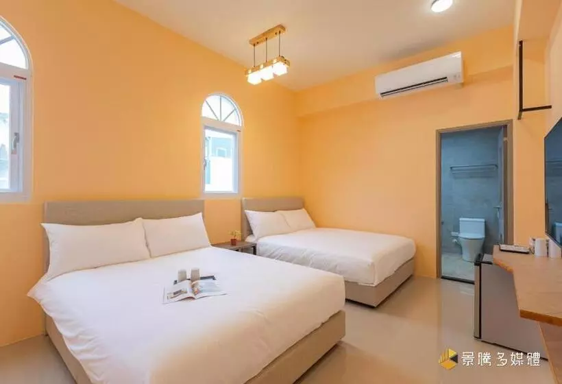 Tie Zhi Road B&b