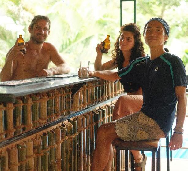 הוסטל Spaceland Mandrem