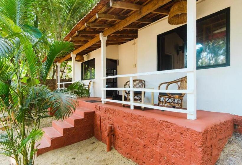 הוסטל Spaceland Mandrem