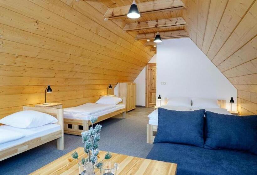 민박 Villa Taternik By Golden Apartments