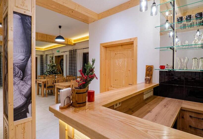 민박 Villa Taternik By Golden Apartments