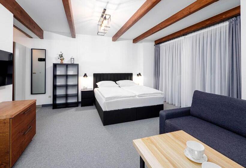 민박 Villa Taternik By Golden Apartments