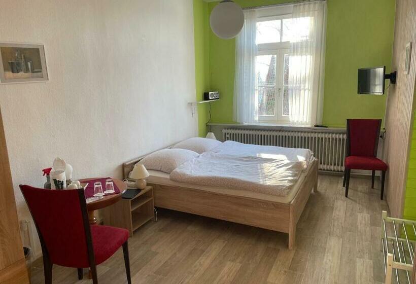 酒店 Berggarten Schwalenberg