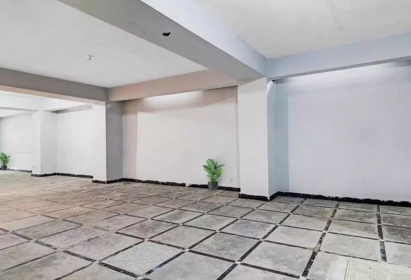 ホテル Flagship Sairam Residency