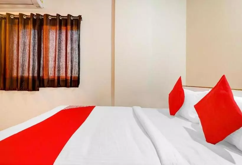 ホテル Flagship Sairam Residency
