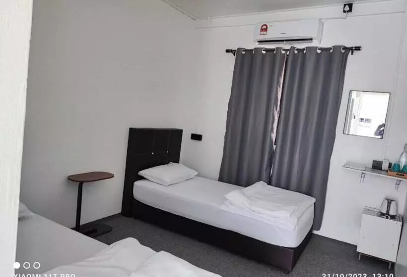 Hotelli Green Forest  Resort