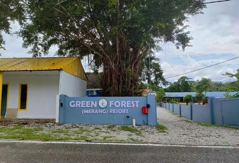 Hotelli Green Forest  Resort