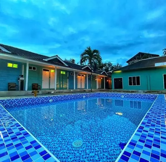 Hotelli Green Forest  Resort