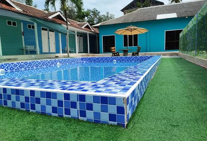 Hotelli Green Forest  Resort