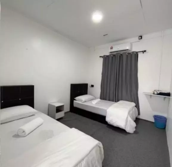 Hotelli Green Forest  Resort