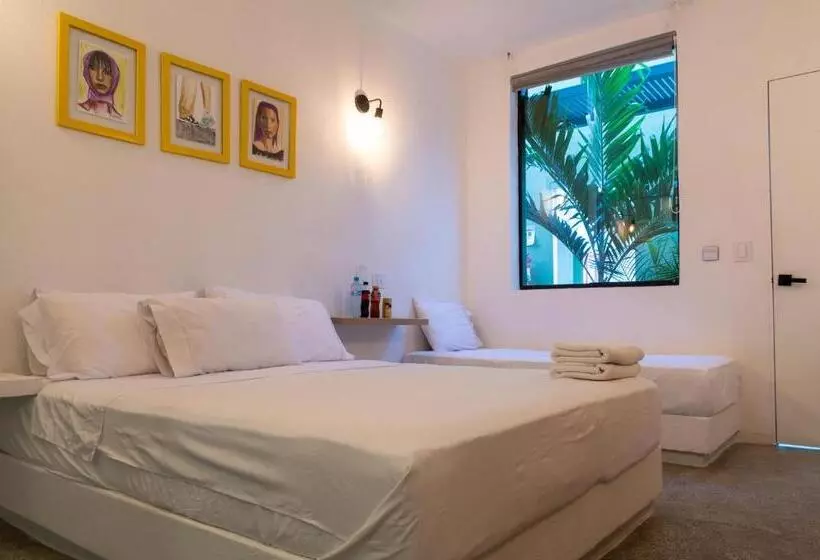 ホテル Oasis Tropical