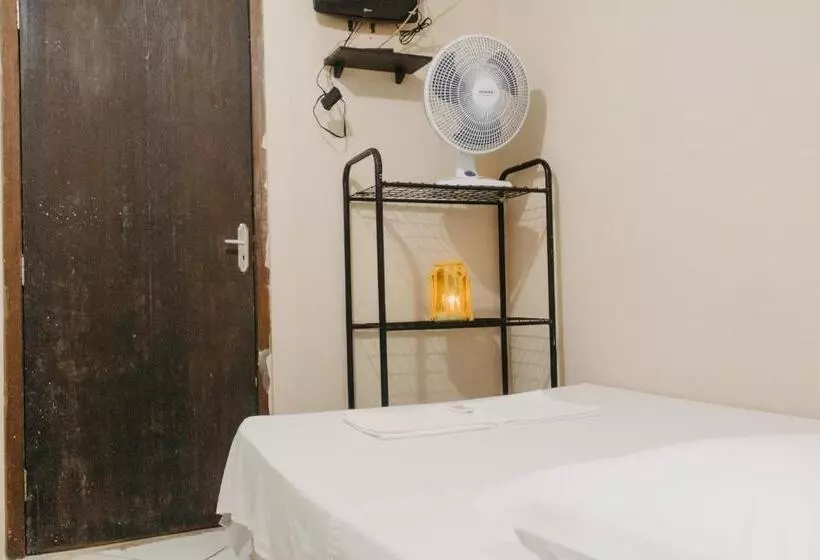 Hotelli Sol E Mar Pousada Surf Bar