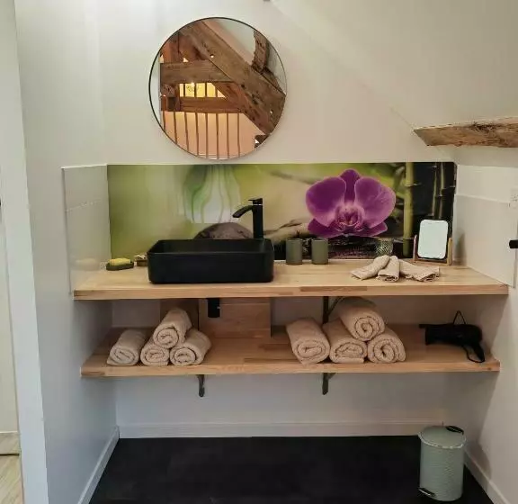 Majatalo A La Mémoire De Merlin