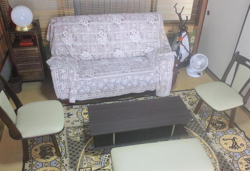 פנסיון Annex Higashifujita