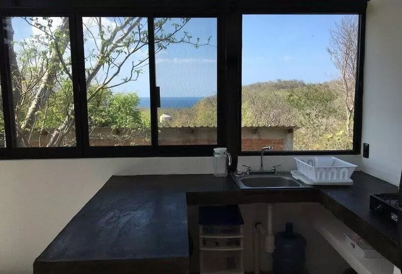 Majatalo Bungalow Doble Con Vista Parcial Al Mar, Cocina Completa