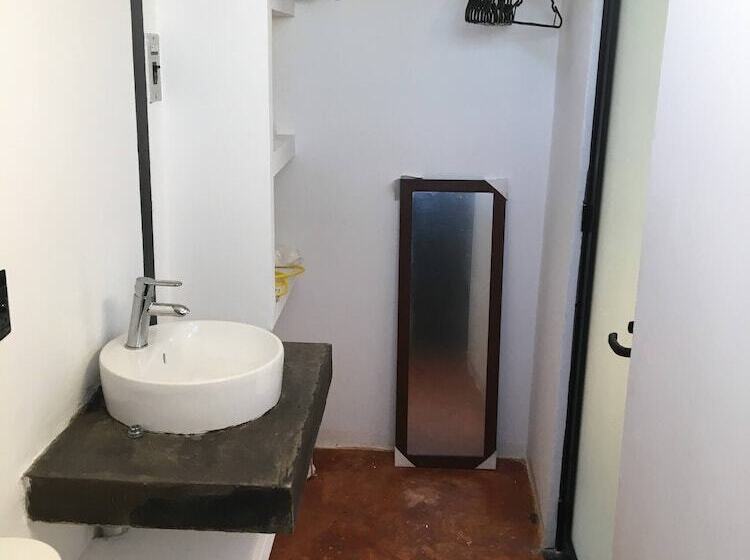 פנסיון Bungalow Doble Con Vista Parcial Al Mar, Cocina Completa