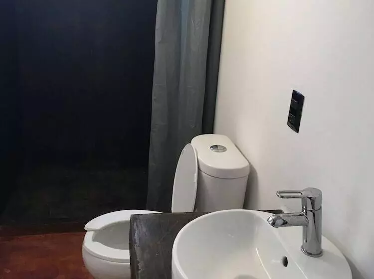 Majatalo Bungalow Doble Con Vista Parcial Al Mar, Cocina Completa