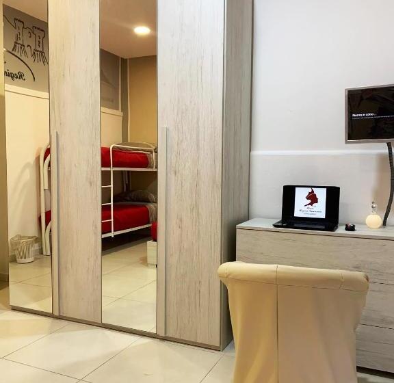 پانسیون Home Regina Giovanna