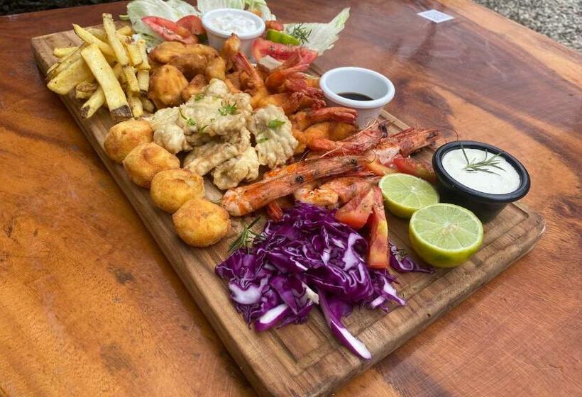 膳宿费 Malevo Suites Apartments