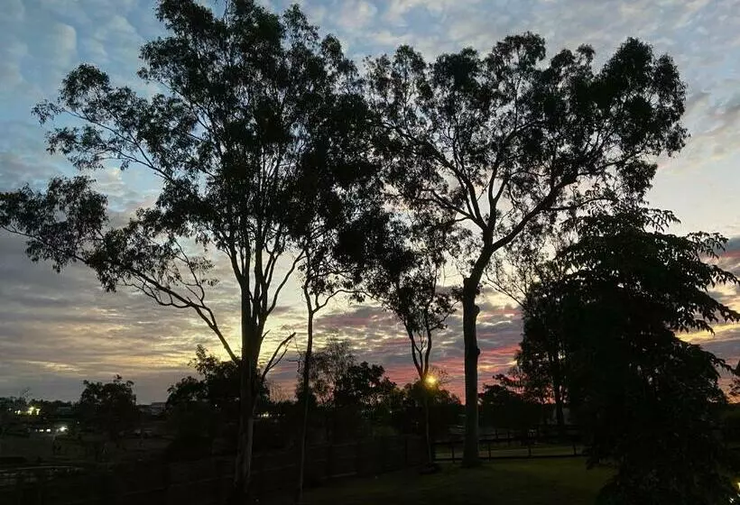 ペンション Scenic Sunsets@tamborine