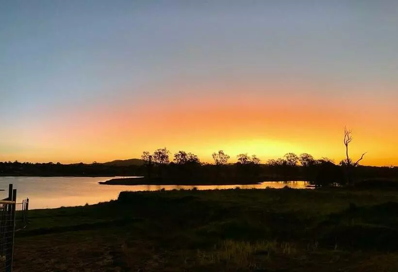 ペンション Scenic Sunsets@tamborine