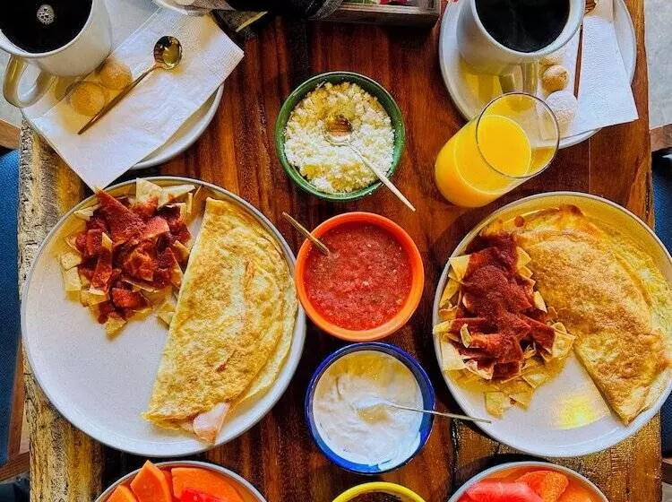 Pine Tree Mazamitla Hotel Boutique & Cabañas