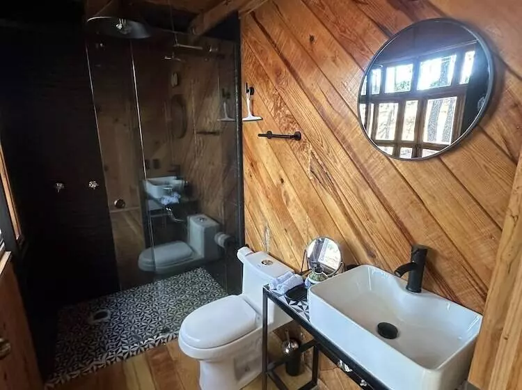 Pine Tree Mazamitla Hotel Boutique & Cabañas