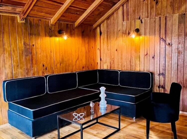 Pine Tree Mazamitla Hotel Boutique & Cabañas