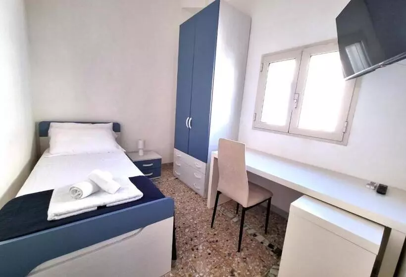 Templari Suite   B&b Mesagne